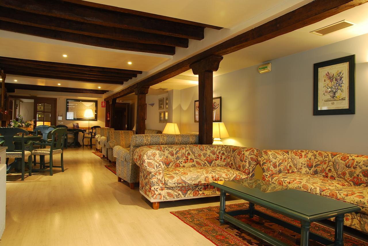 Hotel Rural Loizu Burguete Exteriér fotografie